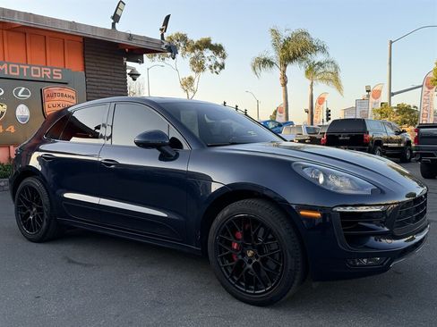 Used 2018 Porsche Macan GTS AWD/4WD image 21
