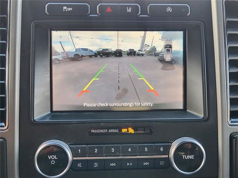 Certified 2021 Ford Expedition XLT RWD image 15