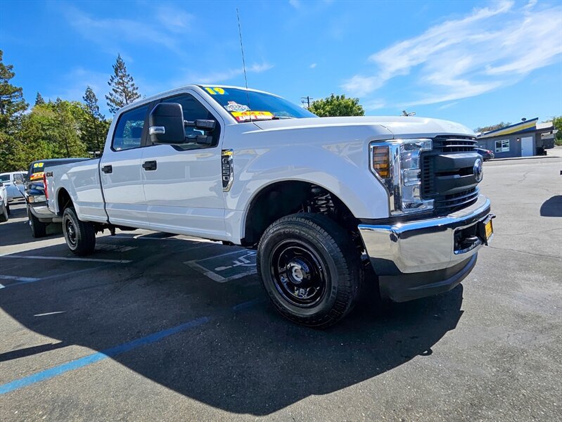 Used 2019 Ford F250 XL w/ Power Equipment Group AWD/4WD image 8