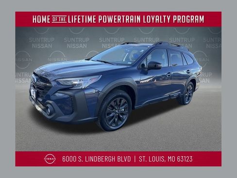Used 2025 Subaru Outback Onyx Edition image 1
