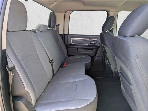 Used 2021 RAM 1500 Classic SLT image 19