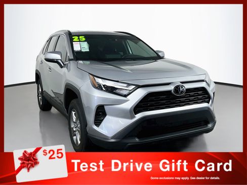 Used 2025 Toyota RAV4 XLE AWD/4WD image 1