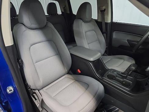 Used 2019 Chevrolet Colorado W/T w/ WT Convenience Package AWD/4WD image 14