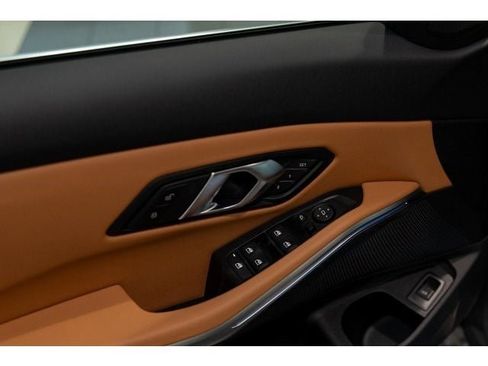 Used 2025 BMW 330i xDrive Sedan w/ Premium Package image 53