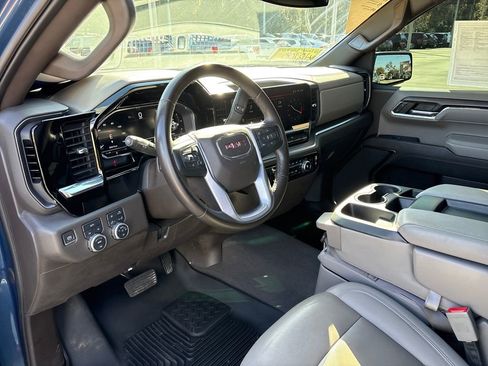 Used 2024 GMC Sierra 1500 SLT image 6