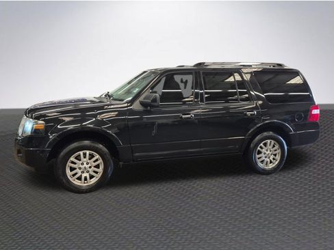 Used 2014 Ford Expedition Limited w/ Equipment Group 301A RWD image 2