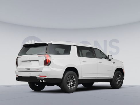 New 2026 GMC Yukon XL AT4 image 4