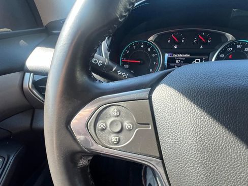 Used 2019 Chevrolet Traverse LT AWD/4WD image 24
