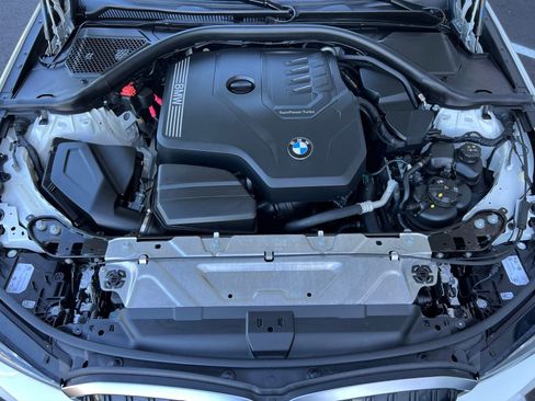 Used 2023 BMW 330i Sedan w/ Driving Assistance Package image 20