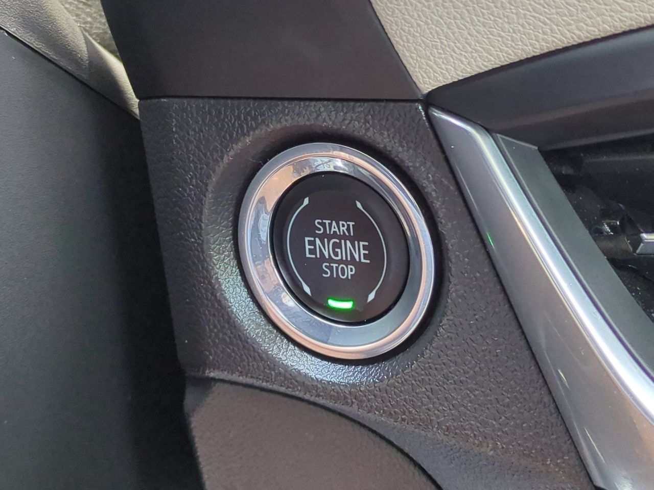 Certified 2024 Buick Encore GX Avenir w/ Avenir Technology Package AWD/4WD image 27