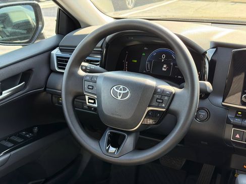 New 2026 Toyota Camry LE FWD image 29