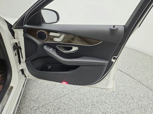 Used 2020 Mercedes-Benz C 300 Sedan image 21