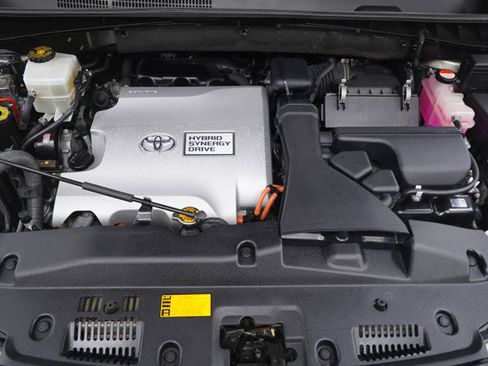 Used 2015 Toyota Highlander Limited Platinum image 34