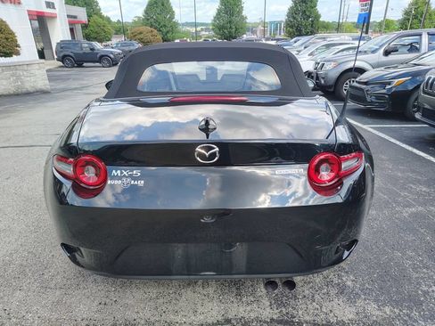 Used 2024 MAZDA MX-5 Miata Grand Touring w/ Appearance Package RWD image 5