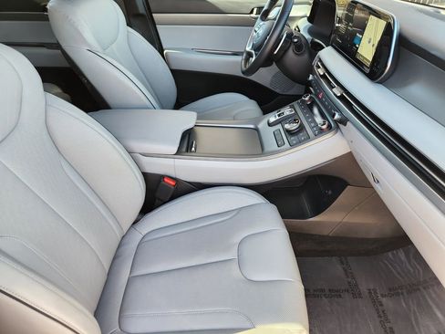 Used 2025 Hyundai Palisade SEL image 4