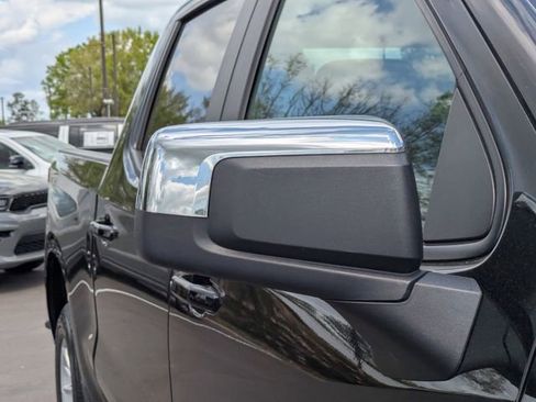 Used 2025 Chevrolet Silverado 1500 LT image 13