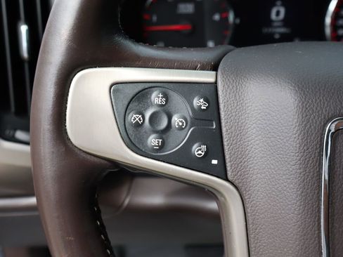 Used 2016 GMC Sierra 2500 Denali w/ Duramax Plus Package image 27