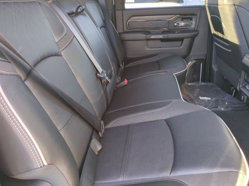 New 2025 RAM 3500 Limited image 18