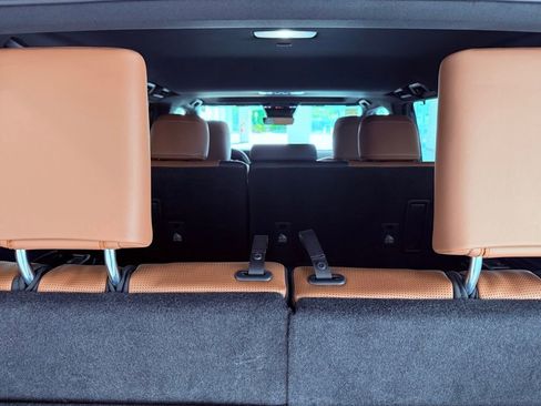 Certified 2024 Lexus GX 550 w/ Accessory Package (2T) image 21