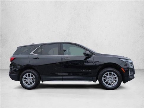 Used 2024 Chevrolet Equinox LT AWD/4WD image 4