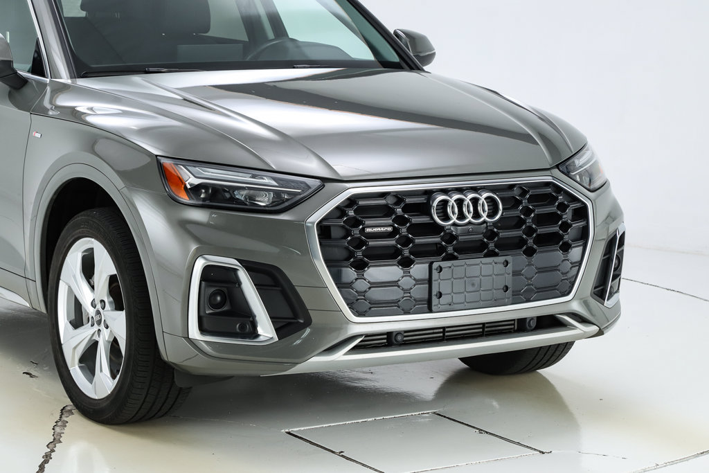 Used 2023 Audi Q5 2.0T Premium Plus w/ Premium Plus Package AWD/4WD image 30