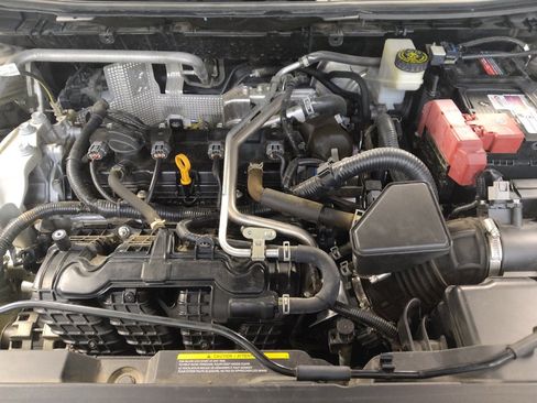Used 2021 Nissan Rogue SL FWD image 30