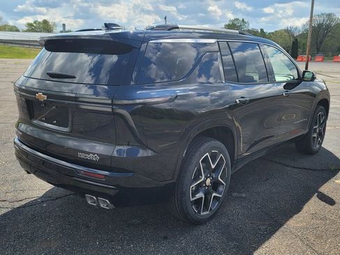 New 2026 Chevrolet Traverse High Country w/ LPO, Floor Liner Package FWD image 12
