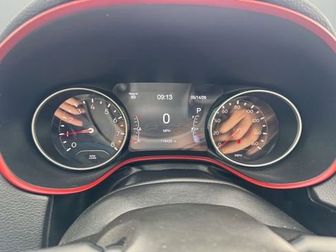 Used 2019 Jeep Compass Trailhawk w/ Leather Interior Group AWD/4WD image 10