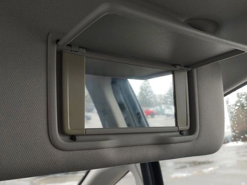 Used 2018 Honda Fit EX image 8