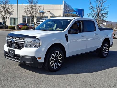 Used 2024 Ford Maverick Lariat image 6