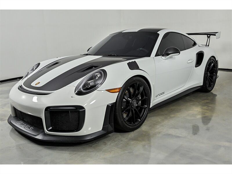 Used 2019 Porsche 911 GT2 RS w/ Weissach Package RWD image 5