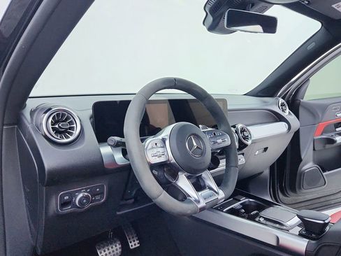 Used 2022 Mercedes-Benz GLB 35 AMG 4MATIC image 13