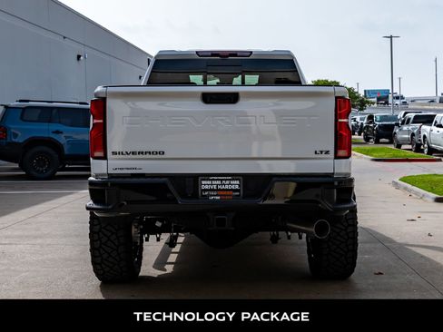Used 2026 Chevrolet Silverado 2500 LTZ w/ Trail Boss Package AWD/4WD image 8
