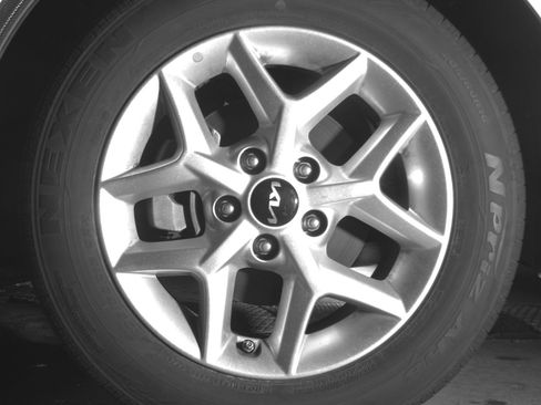 Used 2025 Kia Soul LX w/ LX Technology Package FWD image 19