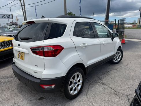 Used 2018 Ford EcoSport SE w/ SE Convenience Package FWD image 4