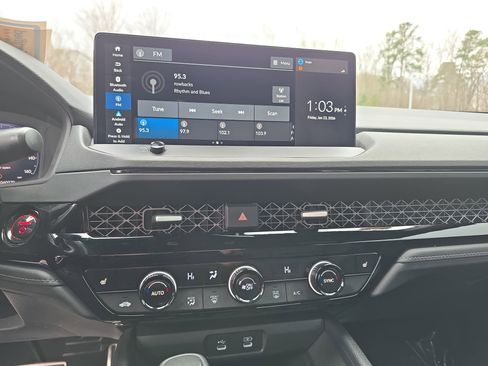 Certified 2023 Honda Accord Sport image 19