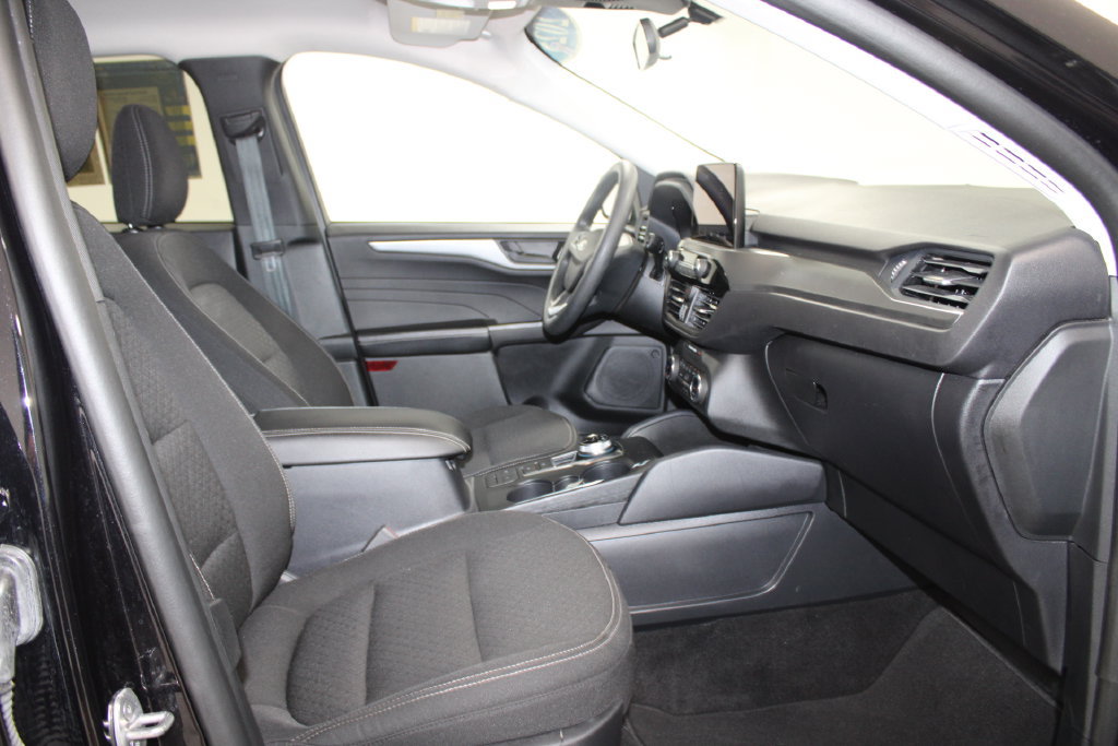 Used 2025 Ford Escape Active AWD/4WD image 22