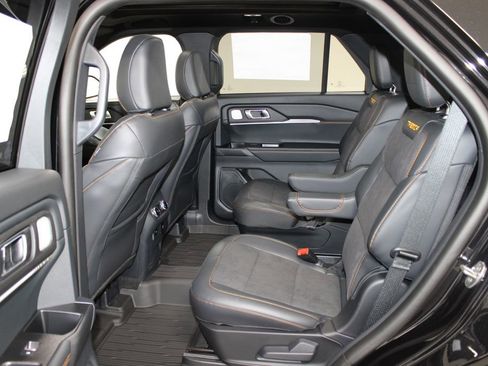 New 2026 Ford Explorer Tremor AWD/4WD image 25