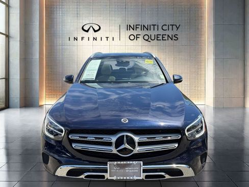 Used 2022 Mercedes-Benz GLC 300 4MATIC image 2
