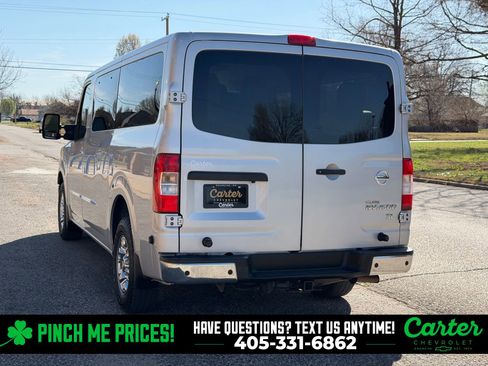 Used 2017 Nissan NV 3500 SL image 10