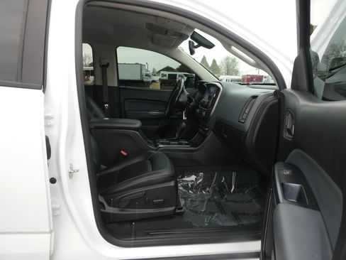 Used 2019 Chevrolet Colorado Z71 image 24