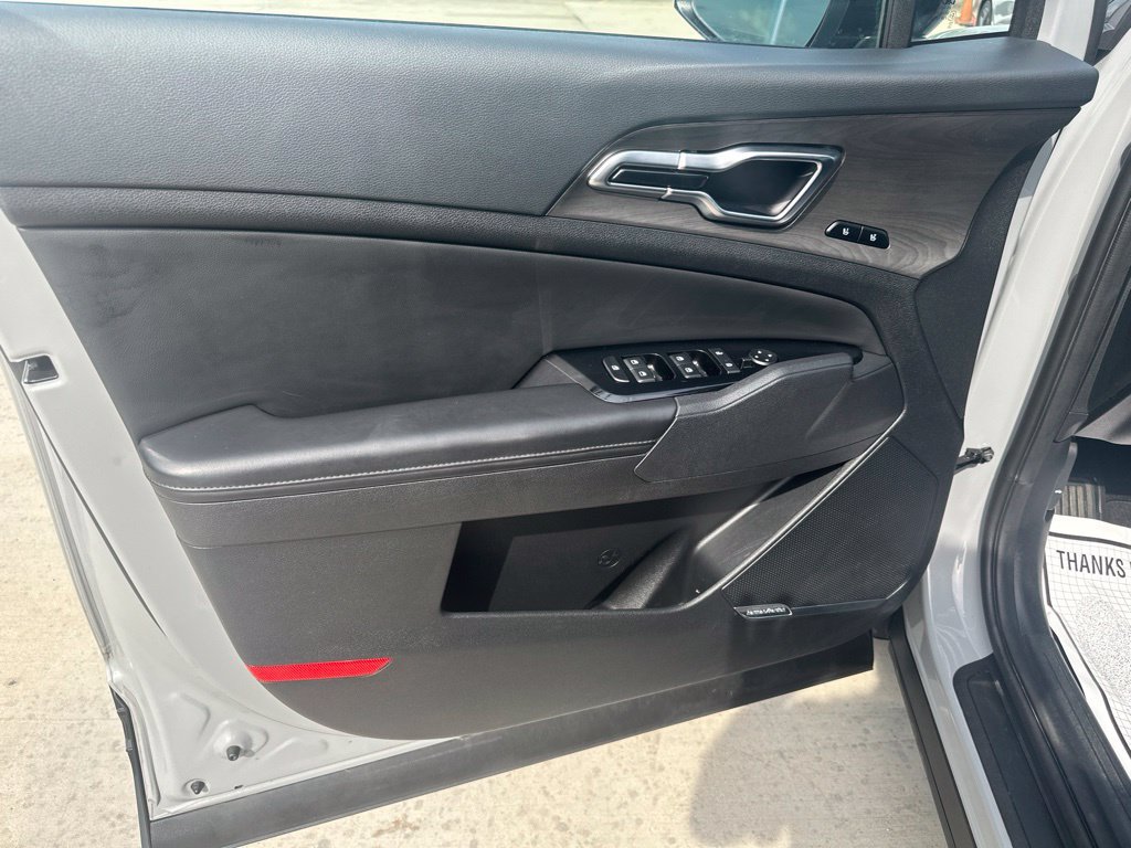 Used 2024 Kia Sportage X-Pro AWD/4WD image 27