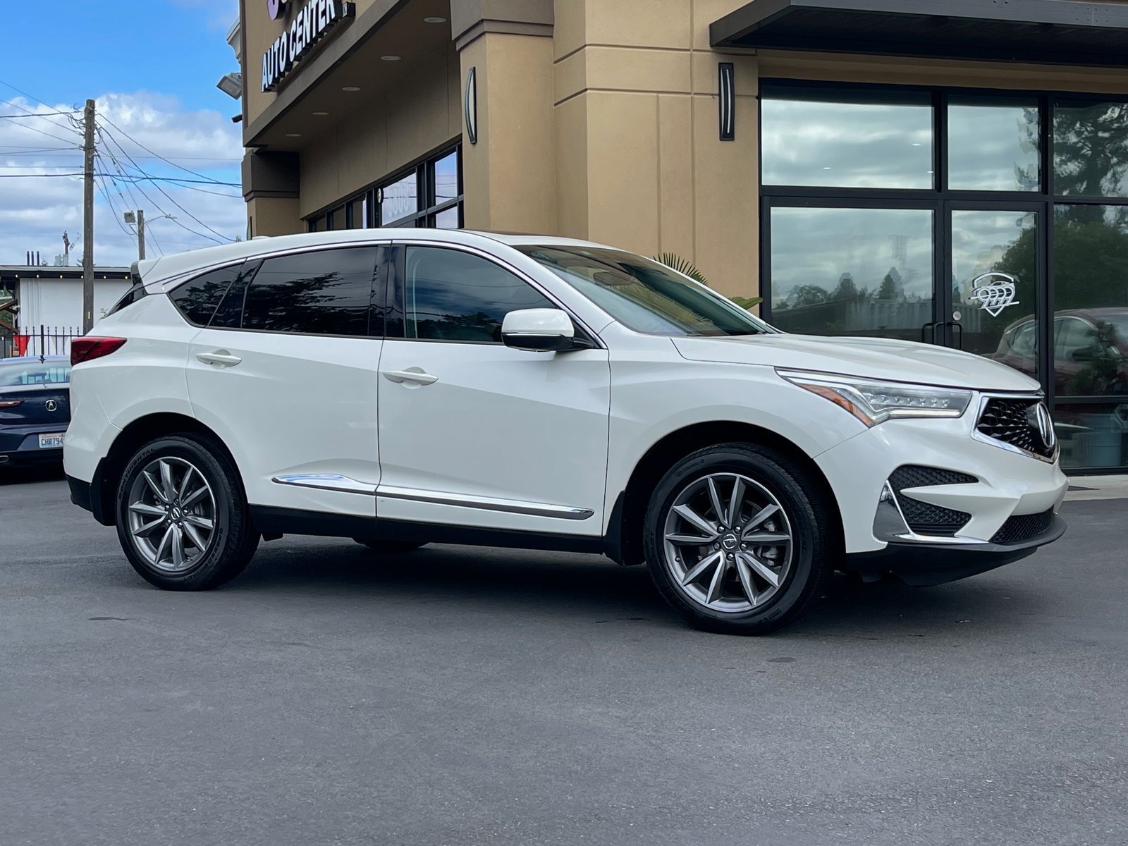 Used 2019 Acura RDX w/ Technology Package AWD/4WD image 1
