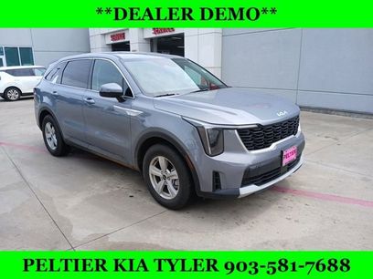 New 2025 Kia Sorento LX