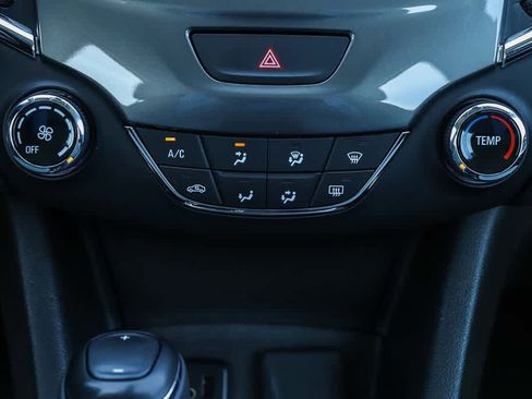 Used 2019 Chevrolet Cruze LS w/ LS Convenience Package FWD image 13