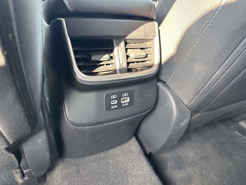 Certified 2023 Subaru Outback Premium image 9