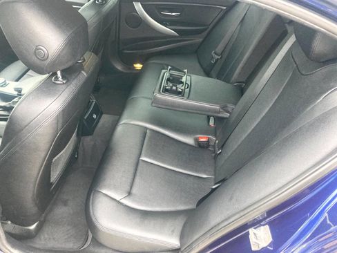 Used 2017 BMW 320i xDrive Sedan image 16