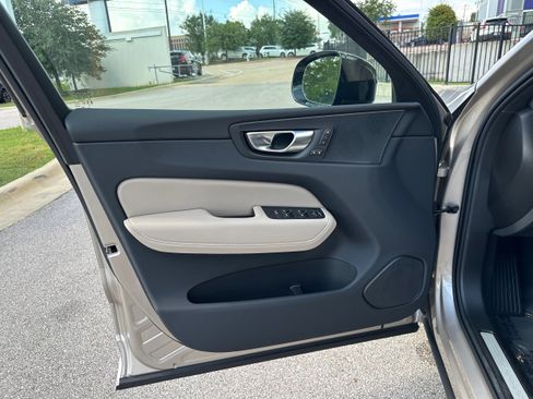 Used 2026 Volvo XC60 B5 Plus w/ Protection Package Premier image 16