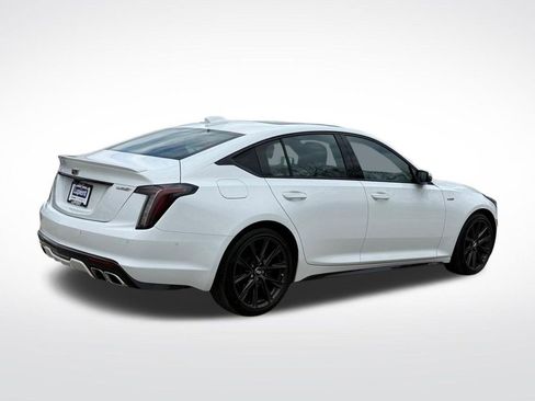 Used 2025 Cadillac CT5 V RWD image 3