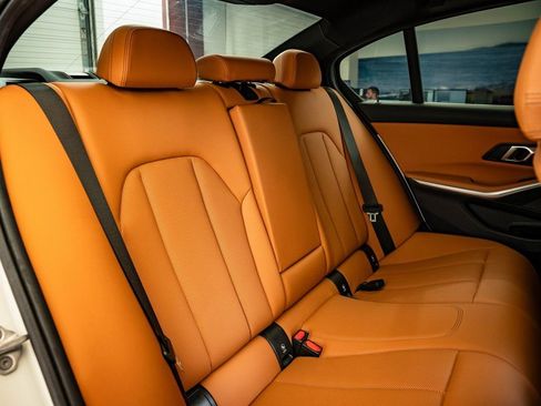 Used 2024 BMW 330i xDrive Sedan w/ Premium Package image 43